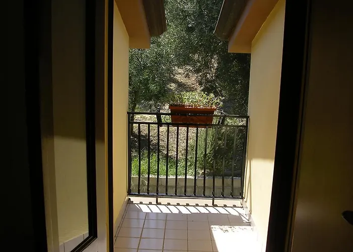 Torre Rinusa 农家乐 *