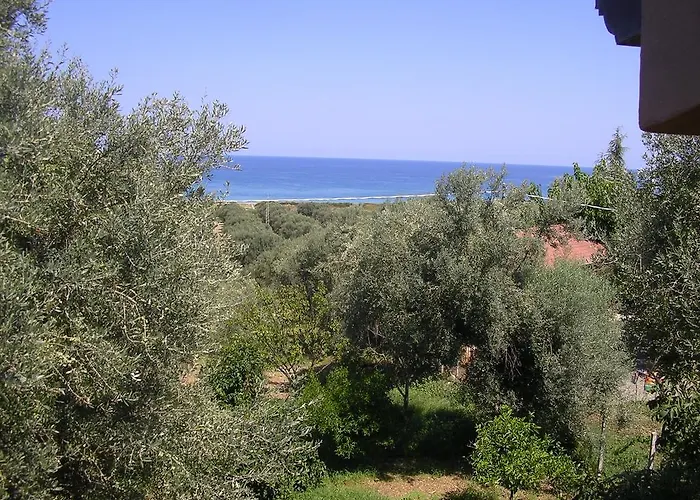 Torre Rinusa 农家乐 Pietrapaola