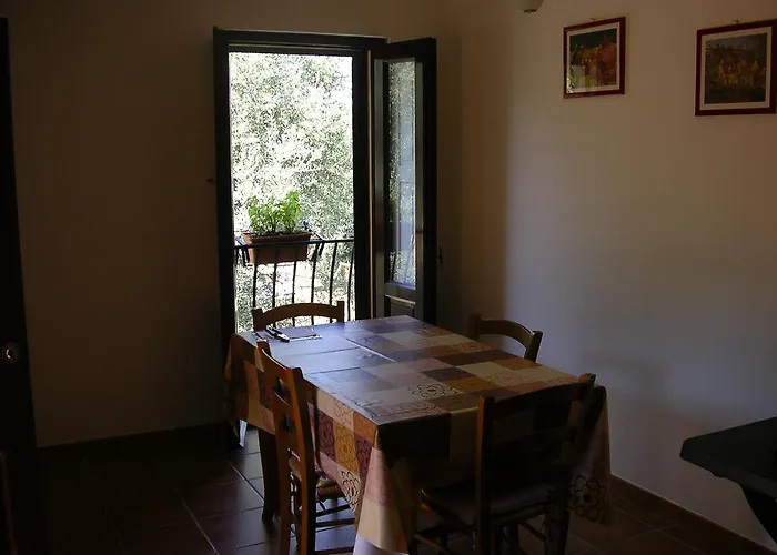 Agriturismo Torre Rinusa *